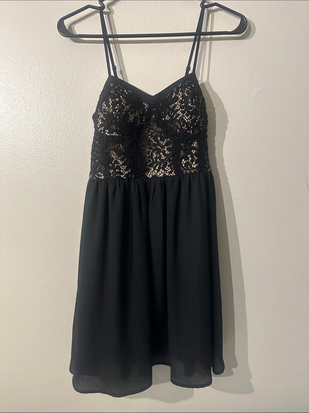 Xhilaration Black Lace Bodice Chiffon Slip Sz S